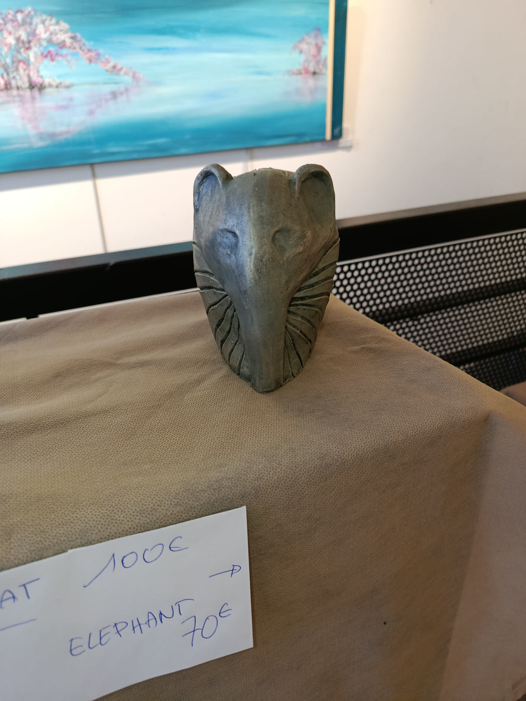 Elefanten-Skulptur